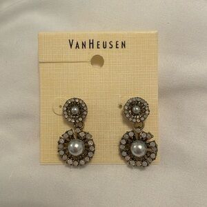 Van Heusen Jewelry • Brand New Opal Drop Earrings